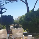 Casa Con Jardin A 30 Metros De La Playa. At. Casa vacanze