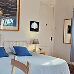 Casa Con Jardin A 30 Metros De La Playa. At. Casa vacanze