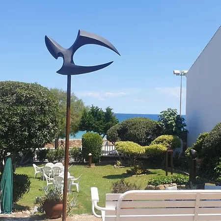 Casa Con Jardin A 30 Metros De La Playa. At.