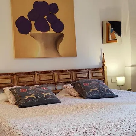 Casa Con Jardin A 30 Metros De La Playa. At. Holiday home *