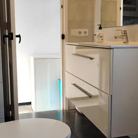 Casa Con Jardin A 30 Metros De La Playa. At. 팔라모스